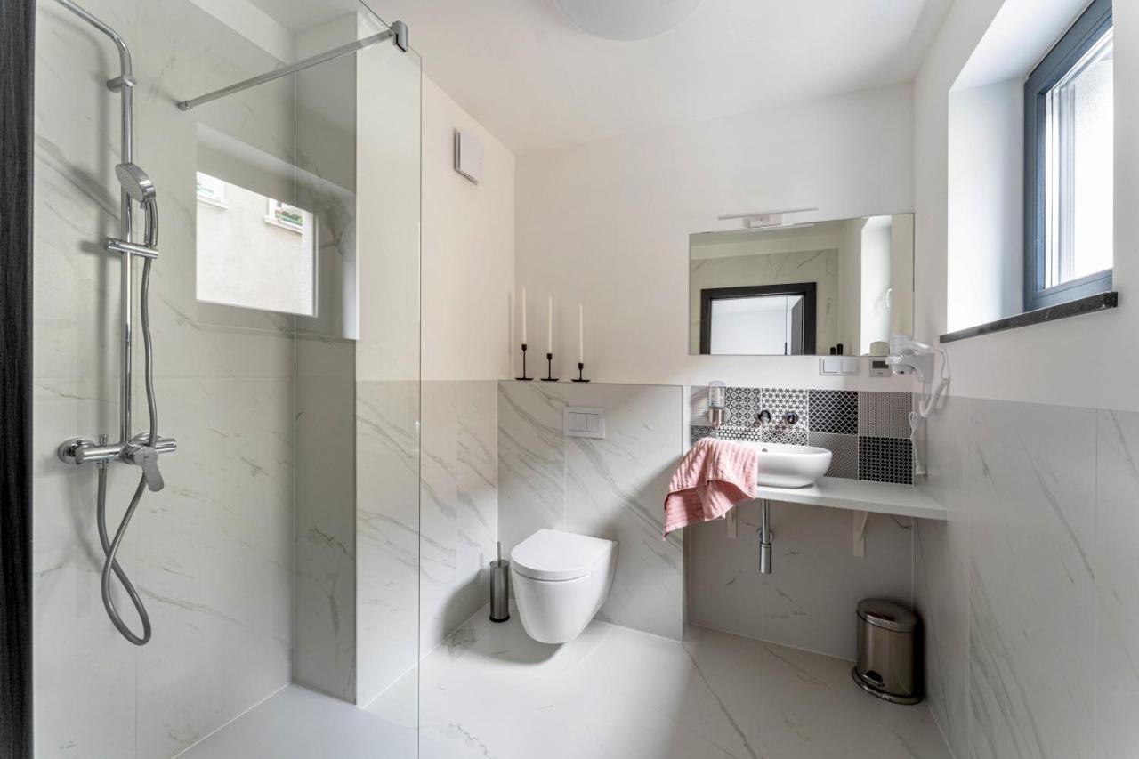 Apart House, Tylna 20 Жельона Гора Екстериор снимка